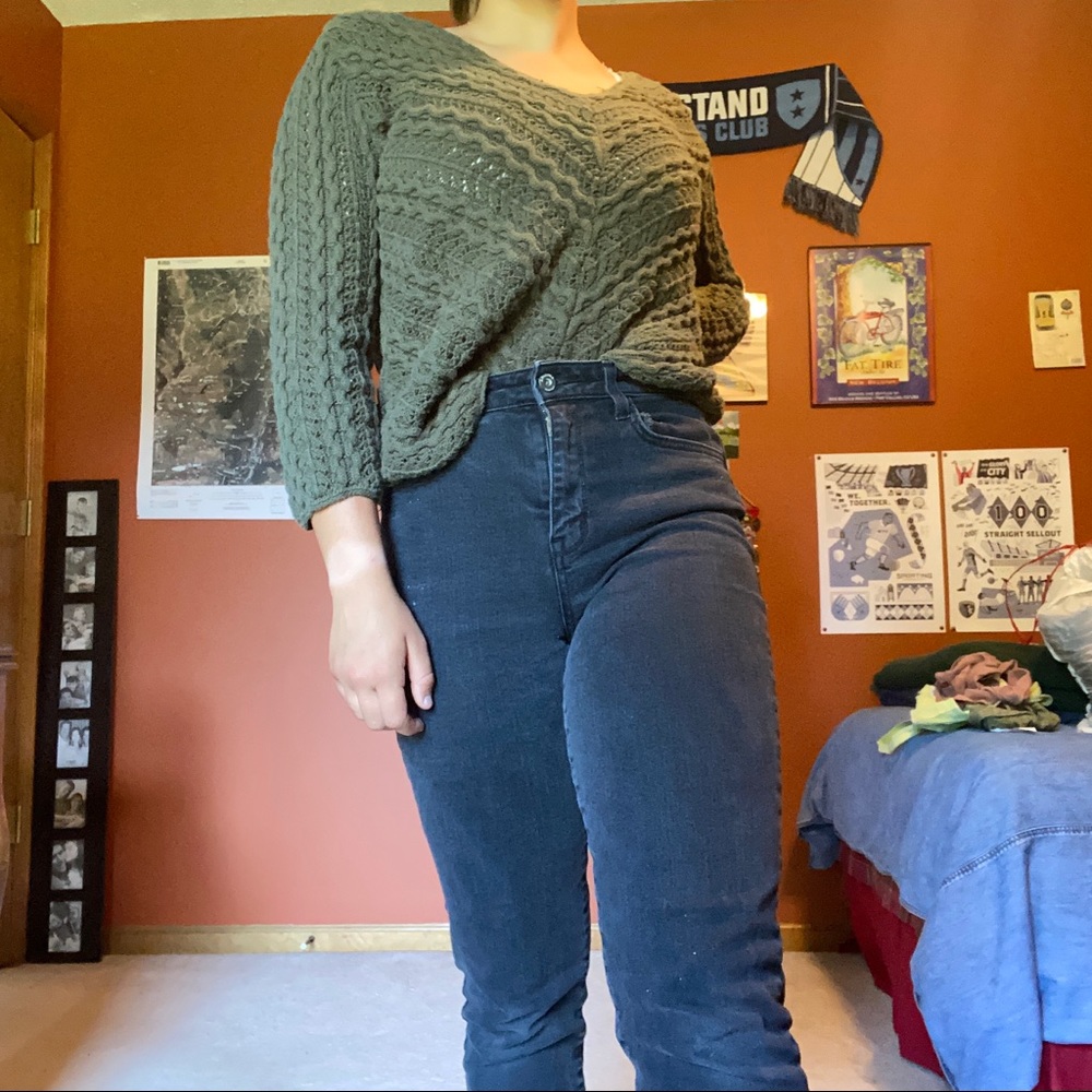 Green chunky sweater